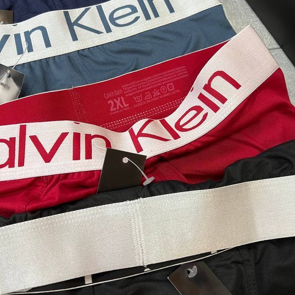 Набір чоловічих трусів Calvin Klein в брендованому боксі (5шт), Розмір XL, 0601 0601 фото