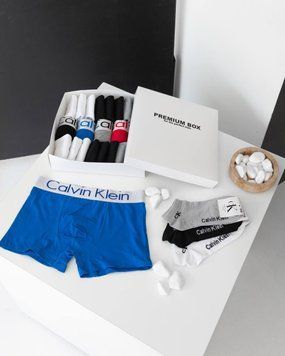 Мужские трусы боксеры 5 штук + 18 пар носков Calvin Klein в боксе, 139-XL 139 фото